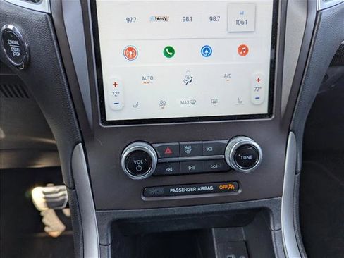 Used 2021 Ford Edge ST-Line image 20