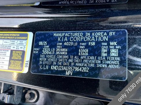 Used 2025 Kia Soul LX w/ LX Technology Package FWD image 33