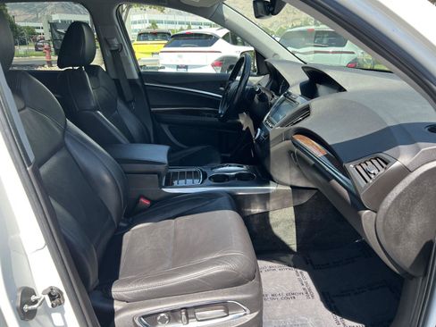 Used 2019 Acura MDX SH-AWD image 17