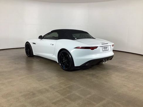 Used 2018 Jaguar F-TYPE Convertible RWD image 15