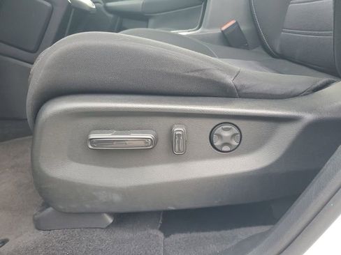 Used 2022 Honda CR-V EX image 16