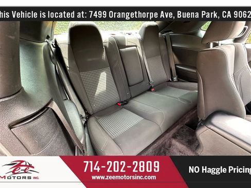 Used 2018 Dodge Challenger SXT image 25