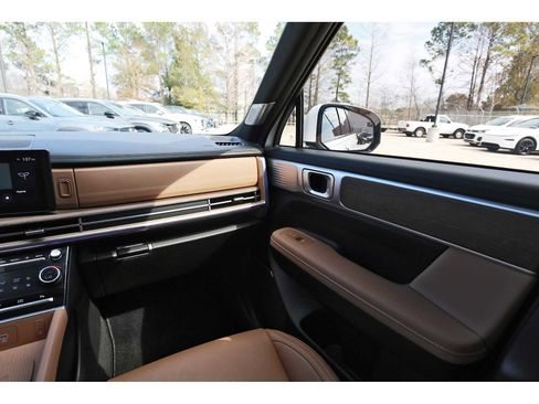 Used 2026 Hyundai Santa Fe Calligraphy image 8