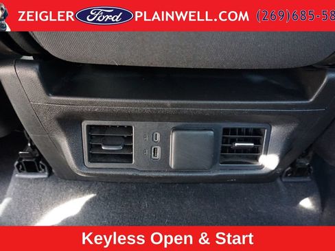 Used 2024 Chevrolet Silverado 1500 LT AWD/4WD image 13