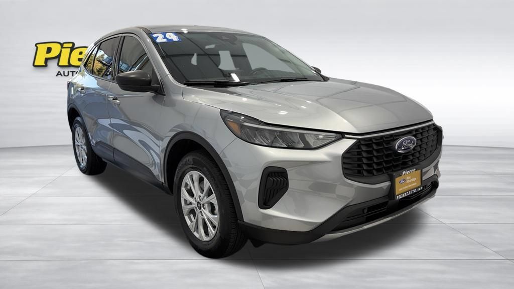 Certified 2024 Ford Escape Active AWD/4WD image 10
