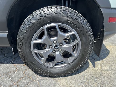 Used 2023 Ford Bronco Sport Badlands image 12