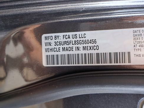 Used 2025 RAM 2500 Laramie image 54