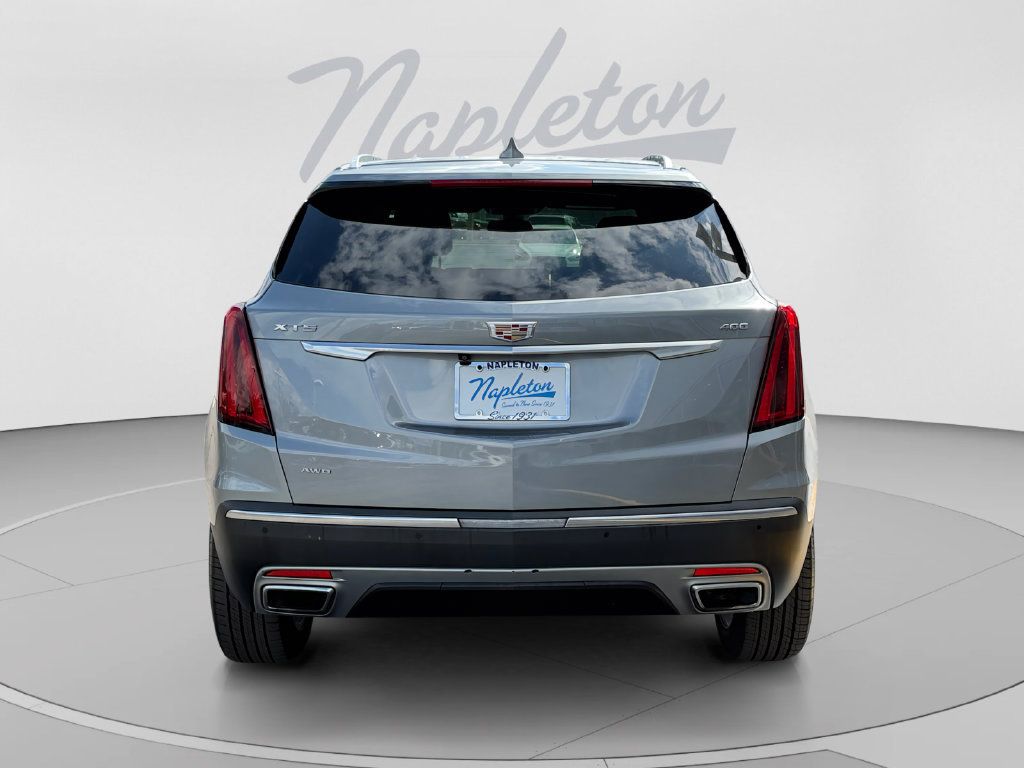 Used 2024 Cadillac XT5 Premium Luxury AWD/4WD image 4