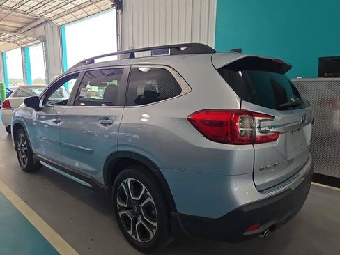 Used 2024 Subaru Ascent Limited w/ Technology Package AWD/4WD image 2