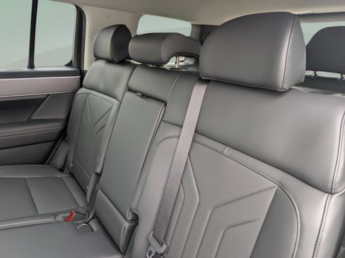 New 2026 Hyundai Santa Fe SEL image 17