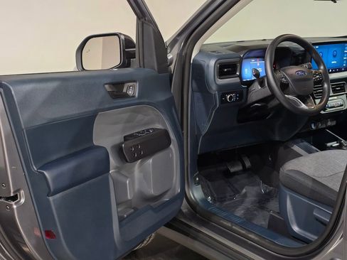 New 2026 Ford Maverick XLT w/ Black Appearance Package AWD/4WD image 16