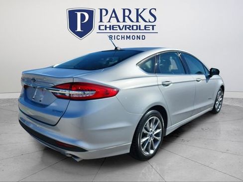 Used 2017 Ford Fusion S image 7