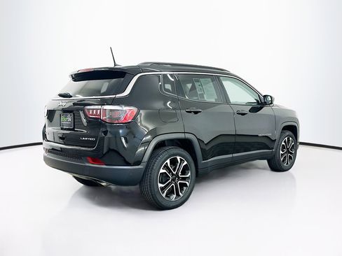 Used 2022 Jeep Compass Limited image 9