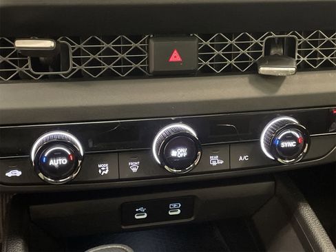 New 2025 Honda Accord SE image 30