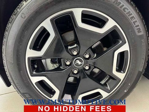 Used 2024 Ford Bronco Sport Outer Banks w/ Tech Package AWD/4WD image 9
