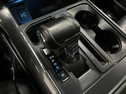 Used 2021 Ford F150 Lariat w/ Equipment Group 502A High image 23