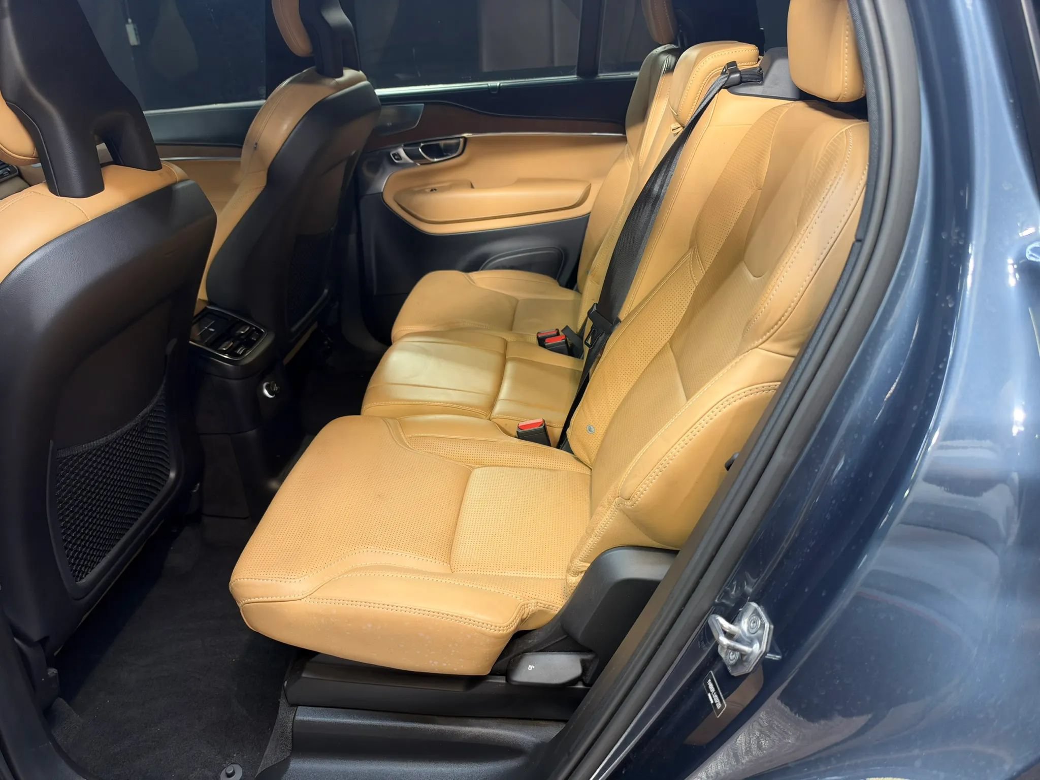 Used 2018 Volvo XC90 T8 Inscription w/ Convenience Package AWD/4WD image 23