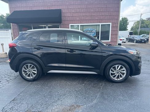 Used 2017 Hyundai Tucson SE Plus FWD image 7