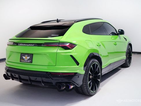 Used 2022 Lamborghini Urus AWD/4WD image 5