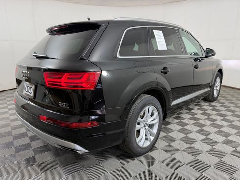 Used 2017 Audi Q7 3.0T Premium AWD/4WD image 9