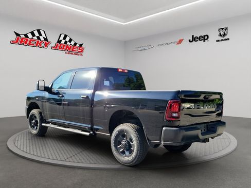Used 2026 RAM 2500 Tradesman AWD/4WD image 5