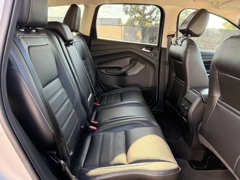 Used 2017 Ford Escape Titanium w/ Equipment Group 301A AWD/4WD image 20