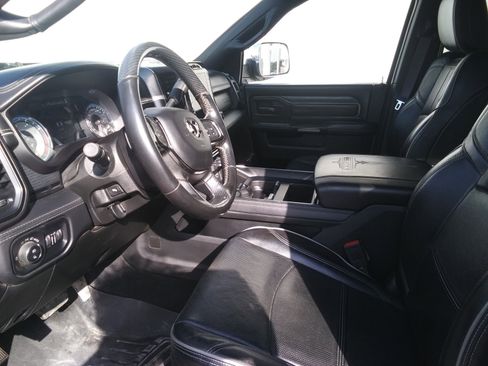 Used 2022 RAM 2500 Limited w/ Towing Technology Group image 12