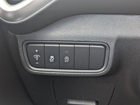 Used 2025 Kia Soul LX image 21