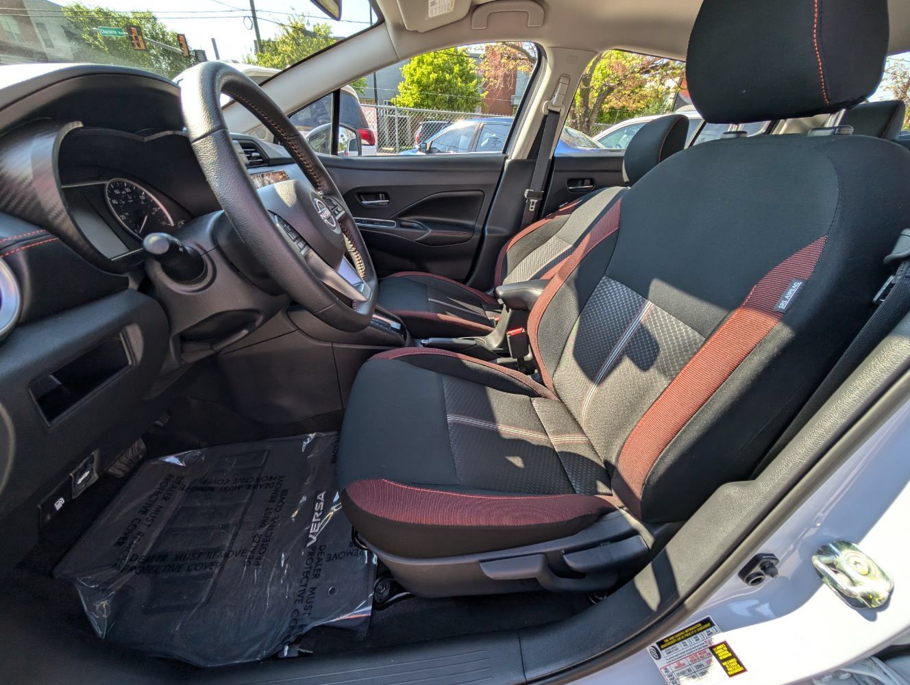 Used 2025 Nissan Versa SR w/ Trunk Package FWD image 14