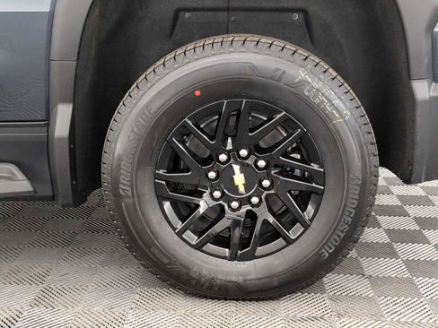 New 2026 Chevrolet Silverado EV LT image 13
