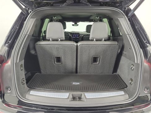 Certified 2023 Cadillac XT6 Premium Luxury w/ Technology Package image 8