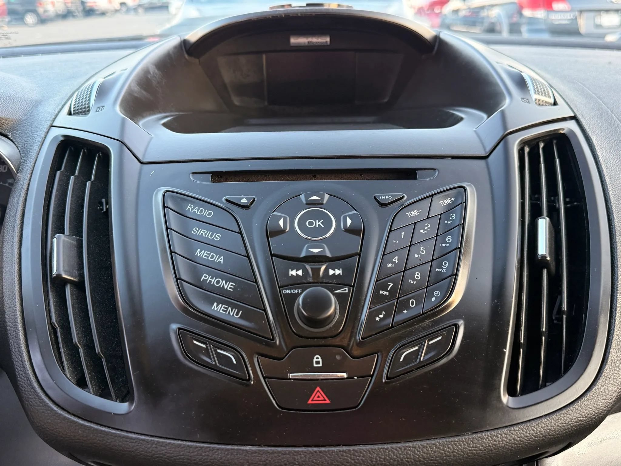 Used 2015 Ford Escape SE FWD image 25