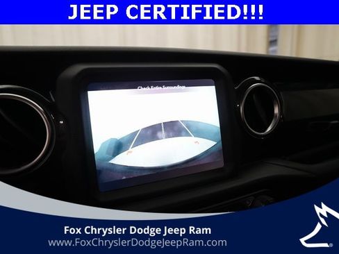 Certified 2020 Jeep Wrangler Unlimited Sahara image 19