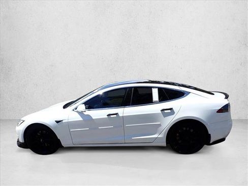 Used 2020 Tesla Model S Long Range AWD/4WD image 2
