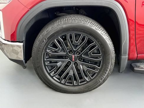 Used 2019 GMC Sierra 1500 SLT w/ SLT Premium Package AWD/4WD image 11