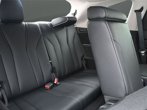 Used 2023 Acura MDX SH-AWD w/ Advance Package image 24