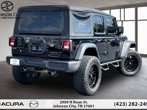 Used 2022 Jeep Wrangler Unlimited Sport image 2