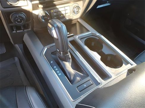 Used 2018 Ford F150 Raptor w/ Equipment Group 802A Luxury image 20