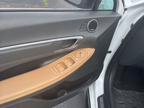 Used 2021 Hyundai Sonata Limited FWD image 9
