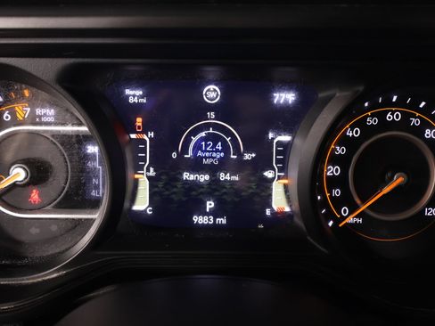 Used 2024 Jeep Gladiator Sport AWD/4WD image 4