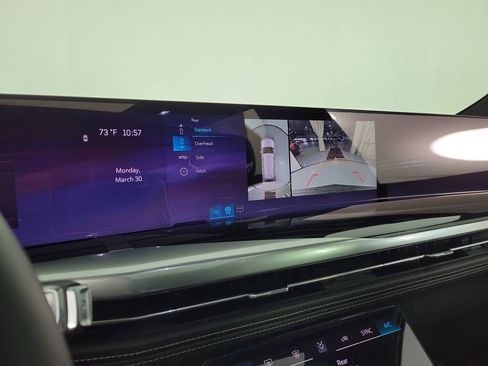 Certified 2026 Cadillac Escalade Sport w/ LPO, Floor Liner Package image 27