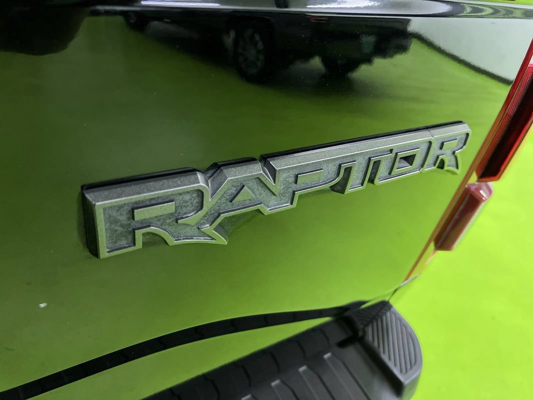 Used 2017 Ford F150 Raptor w/ Equipment Group 802A Luxury AWD/4WD image 12