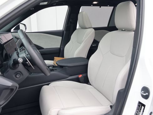 Certified 2026 Lexus TX 350 AWD w/ Technology Package image 36