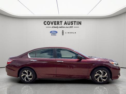 Used 2016 Honda Accord LX image 2