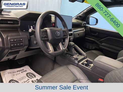 Used 2026 Toyota 4Runner TRD Off-Road Premium AWD/4WD image 12