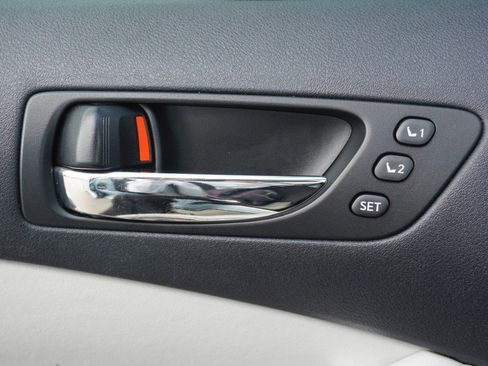 Used 2010 Lexus ES 350 image 22