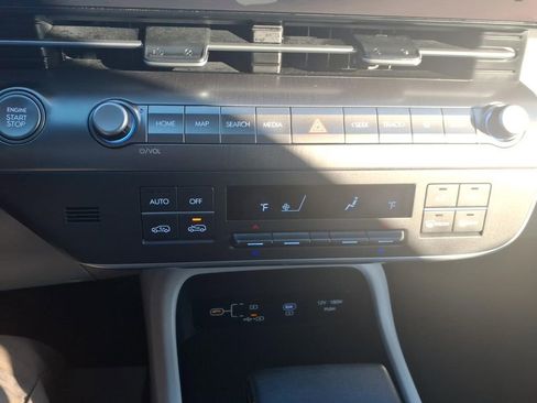 Used 2024 Hyundai Kona SEL image 20