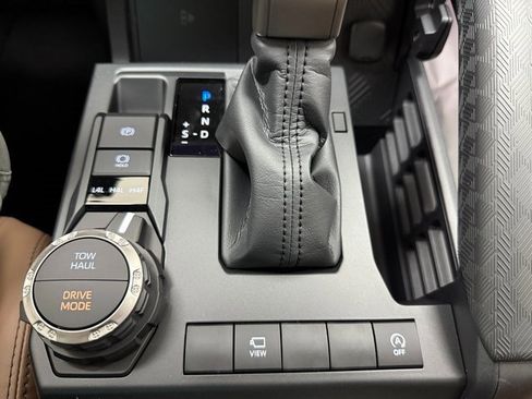 New 2026 Toyota 4Runner Limited image 22