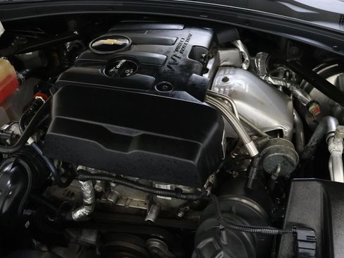 Used 2018 Chevrolet Camaro LS RWD image 26