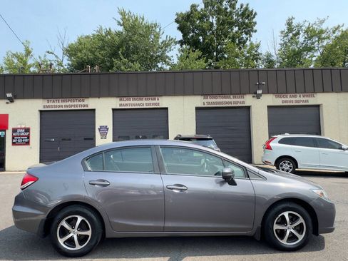 Used 2015 Honda Civic SE image 7